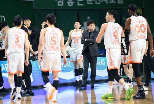 고양 캐롯 점퍼스는 여전히 '가입비 완납'이라는 변수를 해결하지 못하고 있다. /KBL 제공