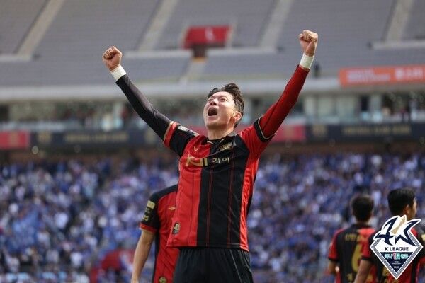 황의조는 슈퍼매치에서 득점포를 가동했다. /한국프로축구연맹 제공