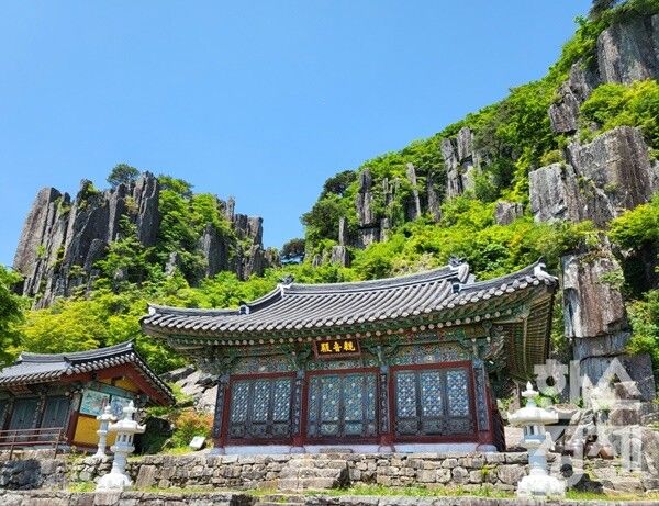 규봉암 전경 / 이수현 기자&nbsp;