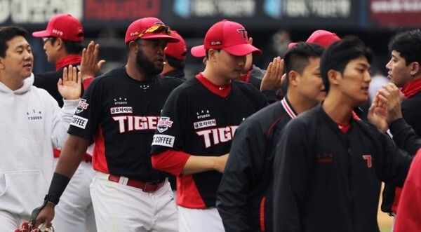 KIA 타이거즈는 5연승을 질주했다. /연합뉴스