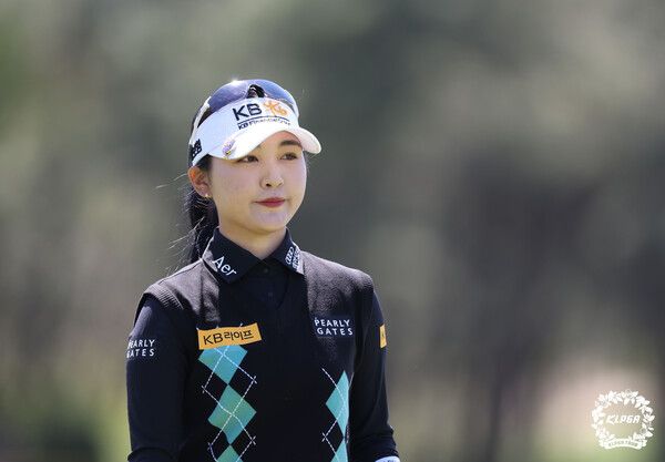 이예원이 홀아웃하고 있다. /KLPGA 제공