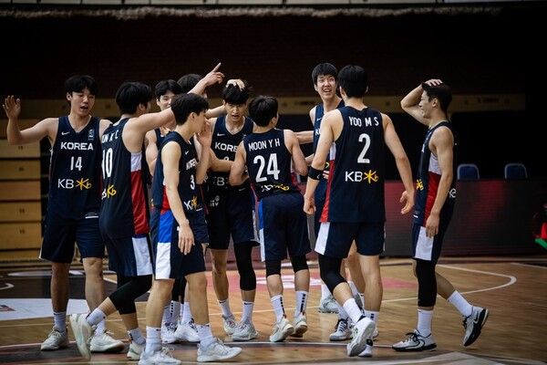 한국 U-19 남자 농구대표팀. /FIBA 홈페이지