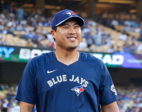 류현진이 환하게 웃고 있다. /토론토 블루제이스 페이스북