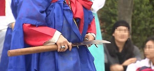 무당(기사와 관련 없음). /연합뉴스