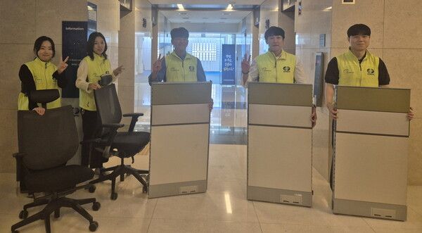 한국남부발전은 탄소저감과 지역사회 나눔활동을 실현하고자, 사용하지 않는 사무용 가구를 기증하고, 온라인플랫폼을 통해 복지시설에 제공하는 기증 활동을 전개했다고 밝혔다. / 한국남부발전