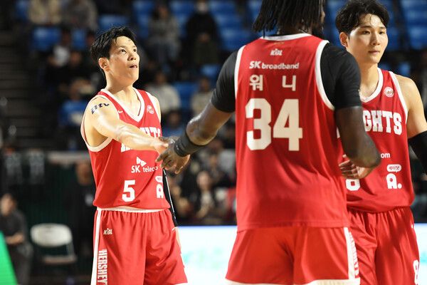 프로농구 서울 SK 나이츠 김선형, 자밀 워니. /KBL 제공