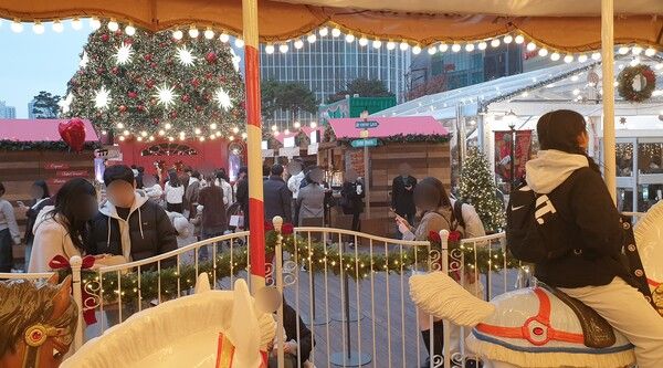 롯데 크리스마스 마켓 / 이현령 기자