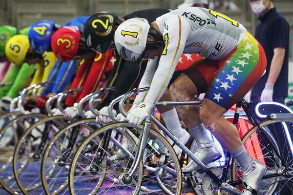 광명스피돔에서 임채빈을 비롯한 특선급 선수들이 경주 시작을 앞두고 있다. /국민체육진흥공단 제공