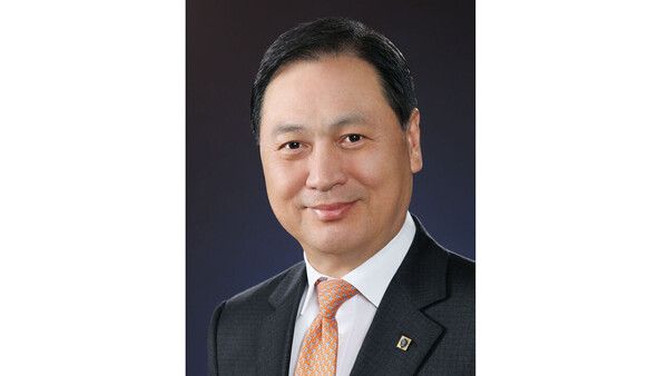 강태선 BYN 블랙야크그룹 회장. /대한산악연맹 제공