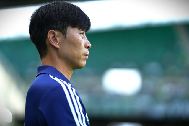 전북 현대 사령탑에서 물러난 김두현 감독. /전북 현대 제공