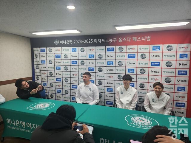 22일 오후 2시 부천시 부천체육관에서 열리는 ‘하나은행 2024-2025 여자프로농구 올스타 페스티벌’에 참가한&nbsp;일본여자프로농구 W리그 올스타. /류정호 기자