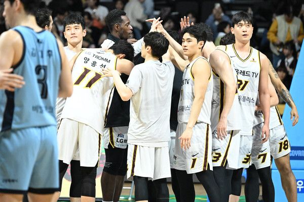 창원 LG 선수단. /KBL 제공