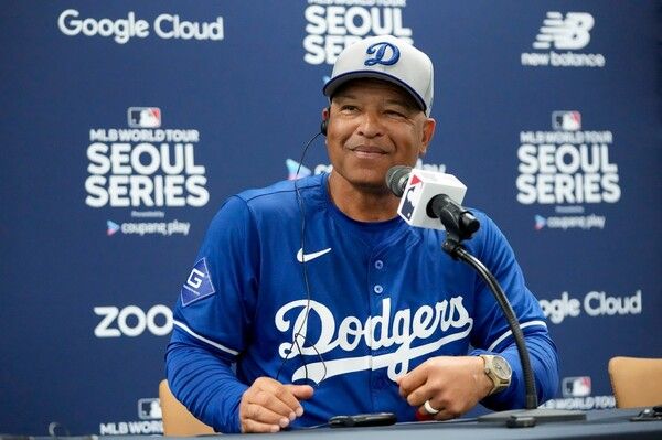 LA 다저스 데이브 로버츠 감독. /연합뉴스