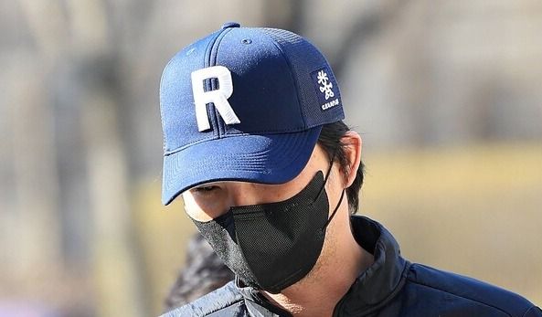 영장심사 출석하는 '마약투약 혐의' 오재원 / 연합뉴스