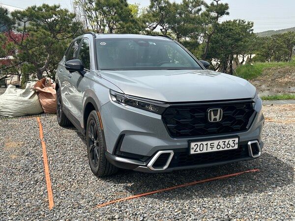 CR-V 하이브리드 / 김우정 기자