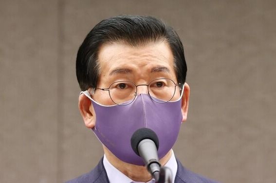 기자회견 하는 장영하 변호사 / 연합뉴스