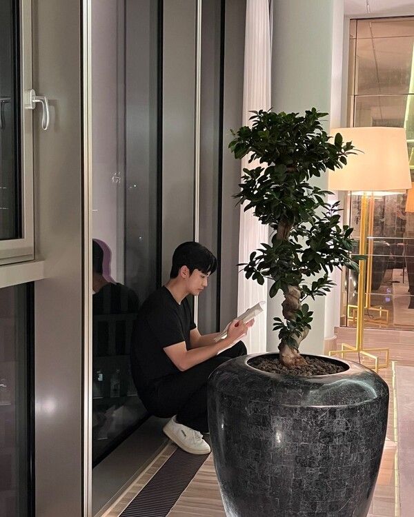 김수현 인스타그램