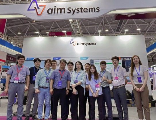 2023 CIOE(중국 최대규모 광전자 박람회)에 참가한 에임시스템 임직원들. /&nbsp;에임시스템 제공
