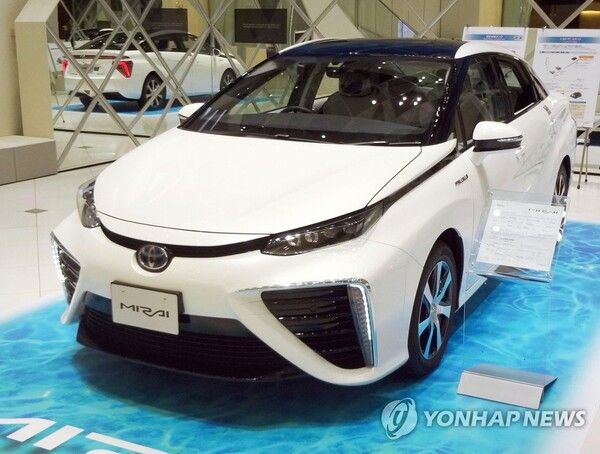 도요타의 연료전지자동차 미라이 / 연합