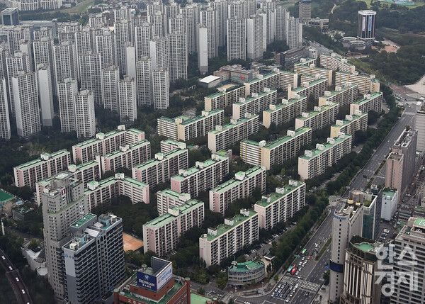 잠실의 아파트 단지 전경. /한스경제DB