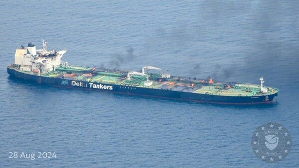 후티 반군의 공격을 받은 '수니온(Sounion)'호 / 유럽(EU)&nbsp; 연합함대(NAVFOR) 제공