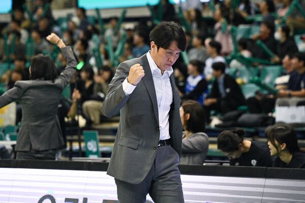 위성우 아산 우리은행 감독. /WKBL 제공