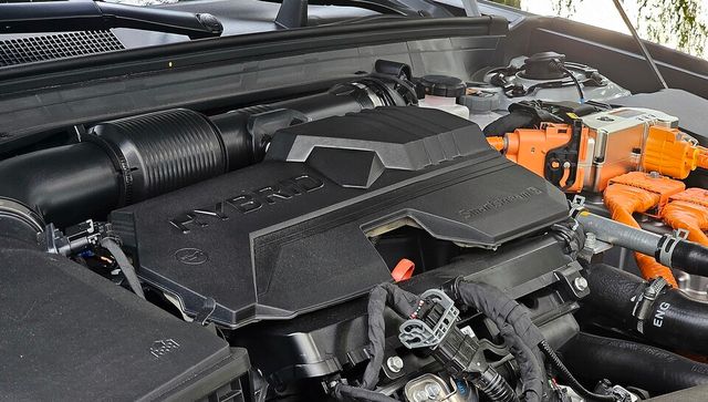 기아 '더 뉴 K8 하이브리드'의 엔진룸./곽호준 기자