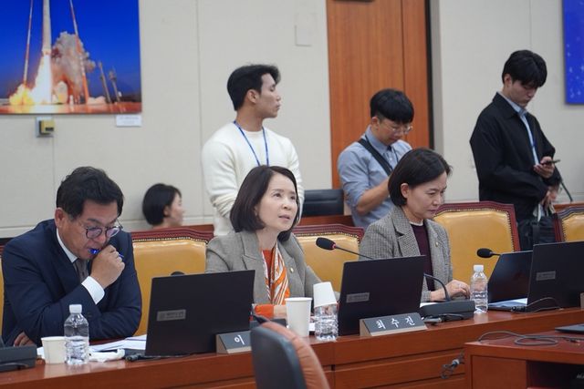 국회 과방위 국정감사에서 발언하는 최수진 국민의힘 의원./최수진 의원 블로그