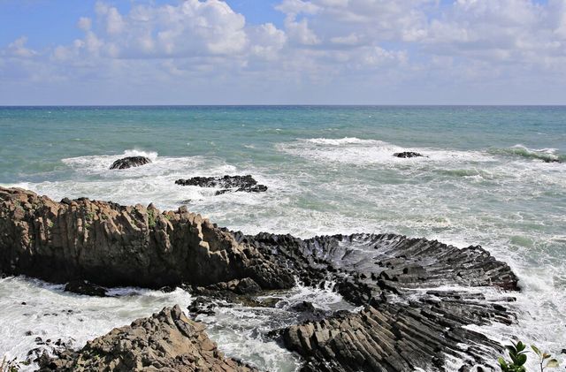 다양한 형태의 주상절리 모습. /한국관광공사 제공