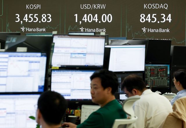 국내 시가총액 상위 상장사들의 미성년자 주주 수가 각사당 평균 8400여명에 이르는 것으로 나타났다. /사진=연합뉴스