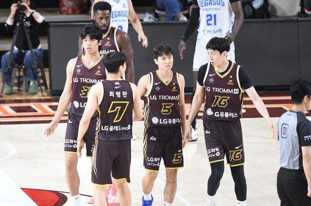 타마요(왼쪽부터), 최형찬, 양준석, 정인덕. /KBL 제공