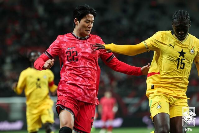 18일 오후 8시 서울월드컵경기장에서 가나와 11월 두 번째 A매치를 치르고 있는 한국 축구 대표팀. /KFA 제공