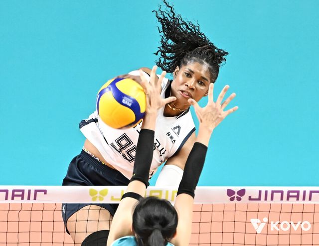 한국도로공사 아포짓 스파이커 모마. /한국배구연맹 제공