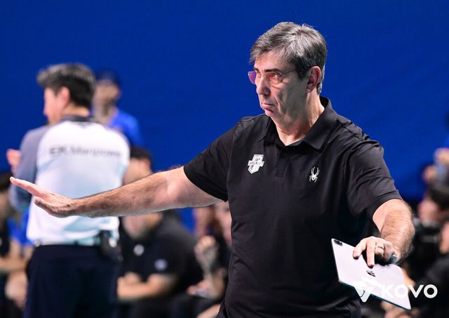프로배구 V리그 남자부 현대캐피탈의 필립 블랑 감독. /KOVO 제공