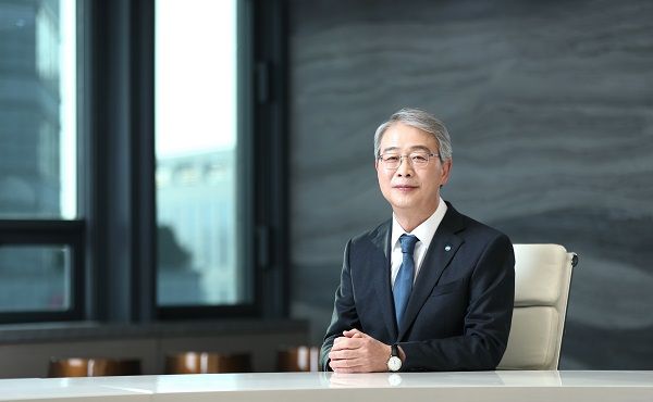 우리금융그룹 임종룡호(號)가 순항을 이어가고 있다. 최고경영자(CEO)의 대표적인 평가지표인 재무 실적을 비롯해 내부통제 강화, 기업문화 쇄신에도 성과를 보이고 있다. /우리금융그룹 제공&nbsp;