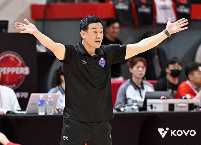 여오현 IBK기업은행 감독대행. /KOVO 제공