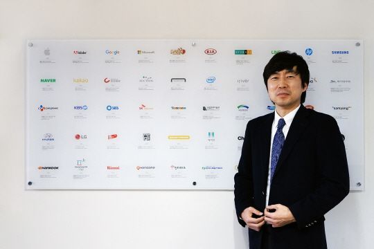 산돌은 윤영호 대표 단독 1인 대표이사 체제 전환 후 신속하고 전략적인 의사 결정을 통해 중장기 비전인 콘텐츠 플랫폼으로의 도약을 가속화하고 있다./산돌