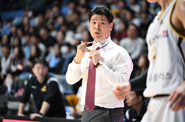 프로농구 창원 LG의 사령탑 조상현 감독. /KBL 제공