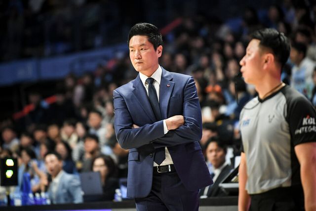 프로농구 서울 SK 전희철 감독. /KBL 제공