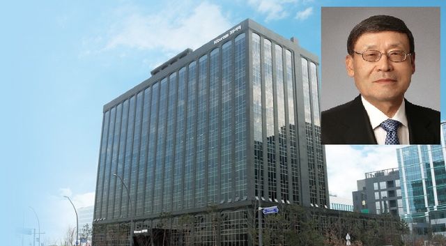 귀뚜라미그룹 본사 사옥과 최진민 귀뚜라미그룹 회장(오른쪽 위)./귀뚜라미그룹