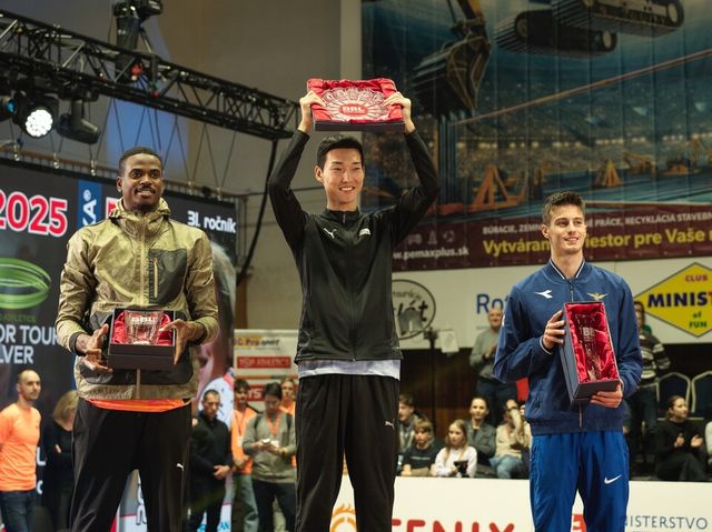 2025 세계육상연맹 인도어 투어 실버 반스카비스트리차 실내높이뛰기 대회에서 우승한 우상혁. /대한육상연맹 제공&nbsp;