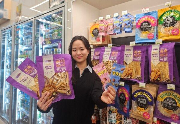 CU의 PB '득템시리즈'와 '990시리즈' / BGF리테일 제공