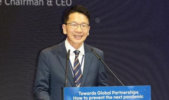 작년 6월 SK바이오사이언스 본사에서 열린 글로벌포럼에서 발언하는 최창원 SK 부회장./연합뉴스