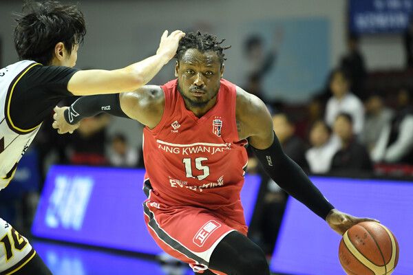 프로농구 안양 정관장 레드부스터스 디온테 버튼. /KBL 제공