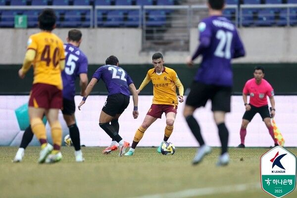 프로축구 K리그1 광주FC 자시르 아사니(가운데). /한국프로축구연맹 제공