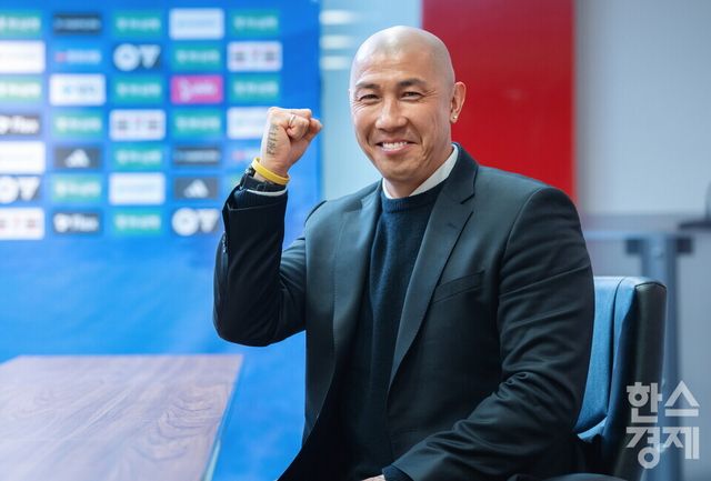 차두리 프로축구 K리그2(2부) 화성FC 감독이 19일 오후 서울 마포구 누리꿈스퀘어에서 본지와 인터뷰를 하고 있다. /최대성 기자