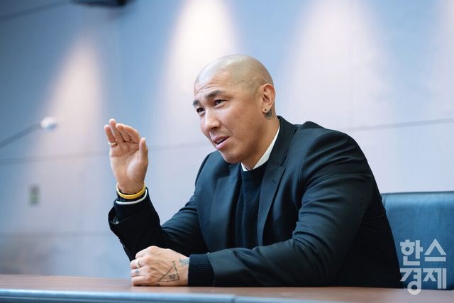 차두리 프로축구 K리그2(2부) 화성FC 감독이 19일 오후 서울 마포구 누리꿈스퀘어에서 본지와 인터뷰를 하고 있다. /최대성 기자