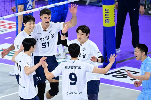 프로배구 V리그 남자부 대한항공의 새로운 외국인 카일 러셀(51번). /KOVO 제공