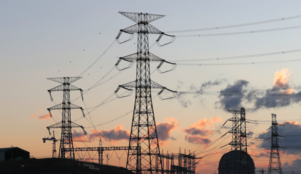 한국전력(한전)은 지난해 4월부터 운영한 ’고객참여 부하차단 제도‘를 통해 약정량 700MW(메가와트)를 확보해 작년 하반기에 약 2000억원의 구입전력비 절감을 통해 전기요금 인상요인을 흡수했다. / 연합뉴스