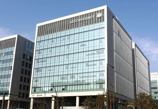 LG CNS는 21일 정기 주주총회를 열고 재무제표 승인 및 정관 변경 등 안건을 처리했다./LG CNS